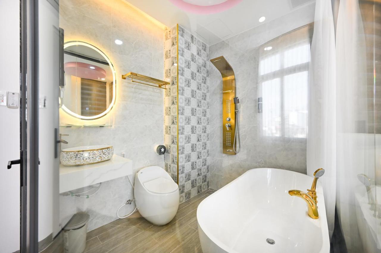 Lotus Airport Hotel Saigon Hô Chi Minh-Ville Extérieur photo