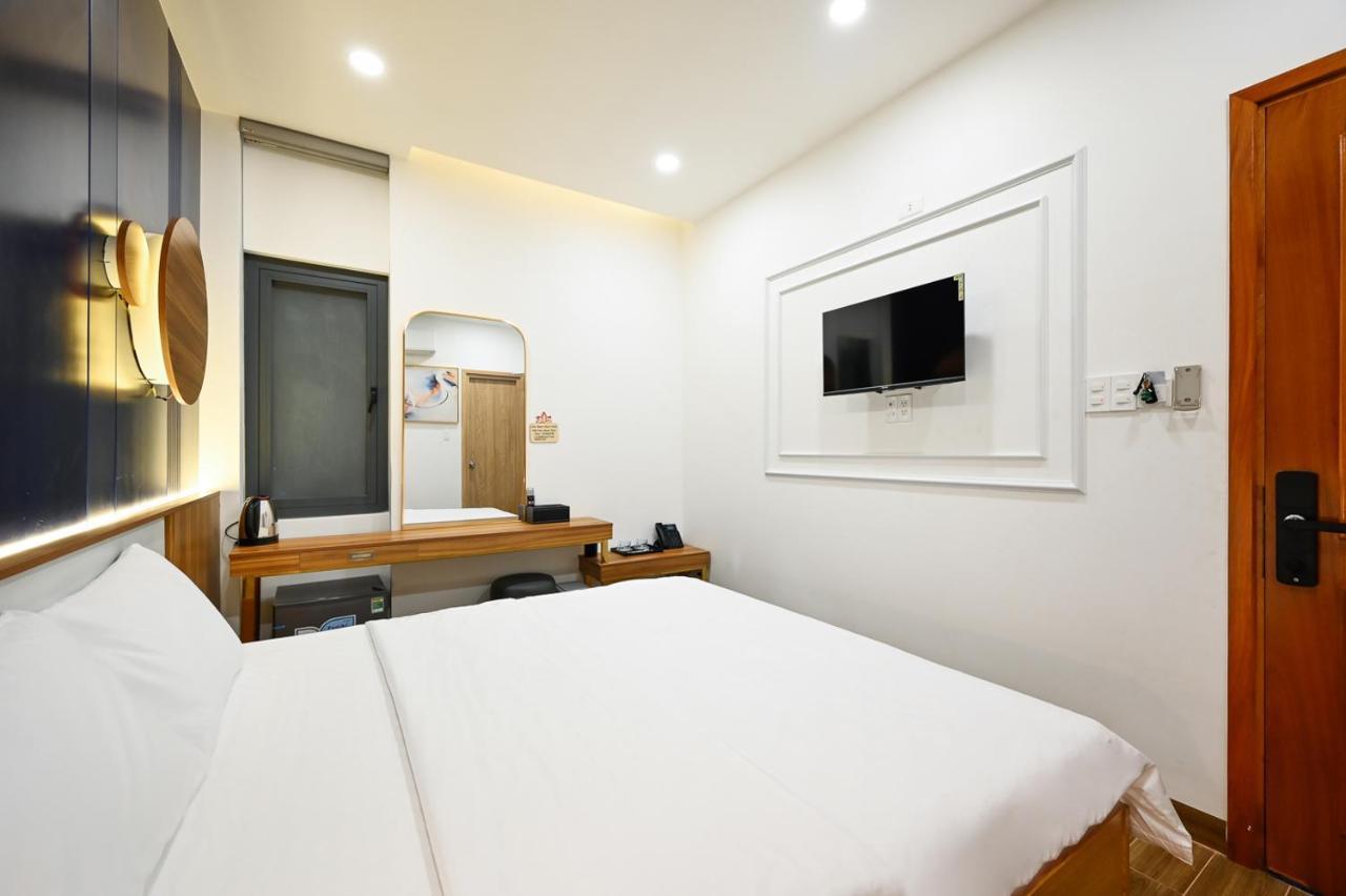 Lotus Airport Hotel Saigon Hô Chi Minh-Ville Extérieur photo