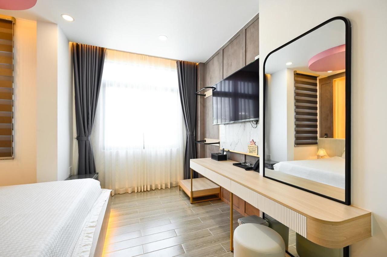 Lotus Airport Hotel Saigon Hô Chi Minh-Ville Extérieur photo